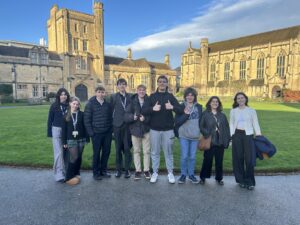 A group of students in the Mansfield College grounds